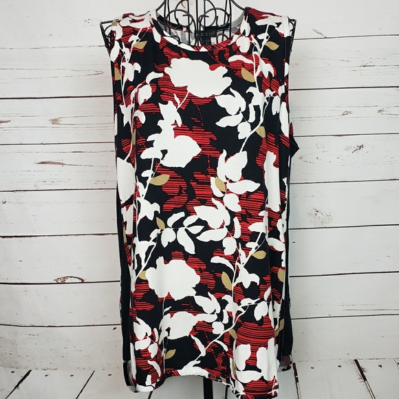 J. Jill Tops - J. Jill Floral Sleeveless Petite Top